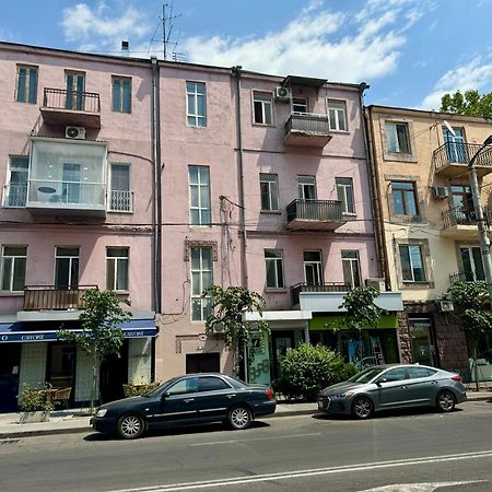 Guesthouses Opera Yerevan Exterior photo