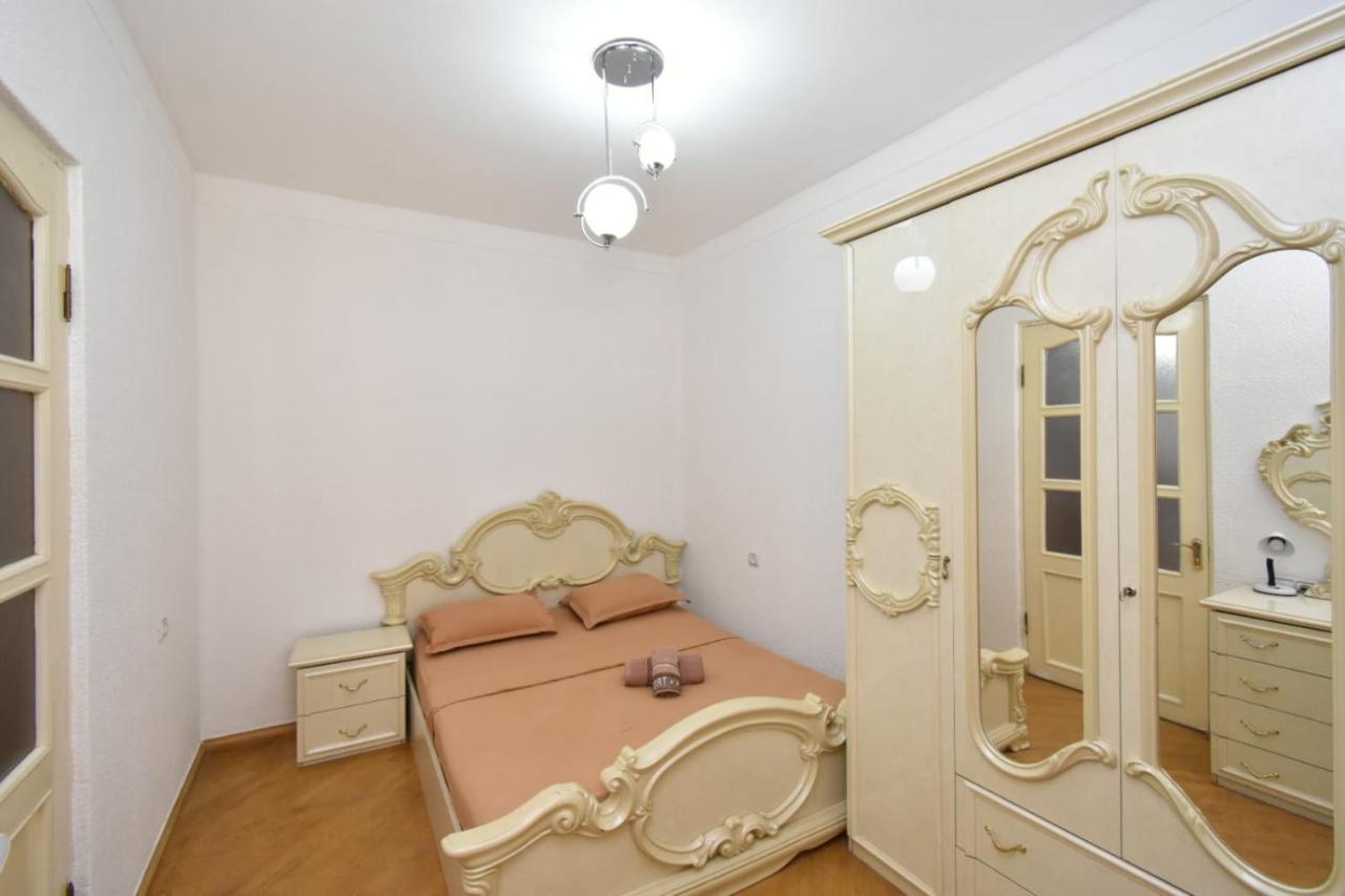 Guesthouses Opera Yerevan Exterior photo